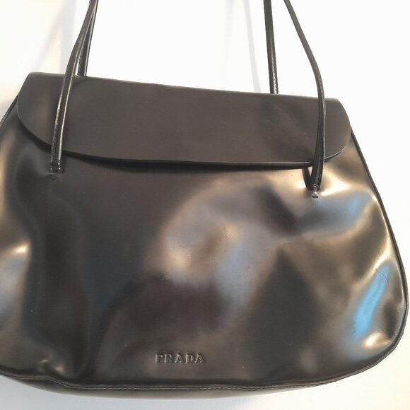 Authentic Prada Spazzolato Leather Flap Shoulder Purse. - Picture 3 of 17